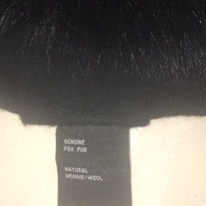 Fox collar with natural mohair bodice